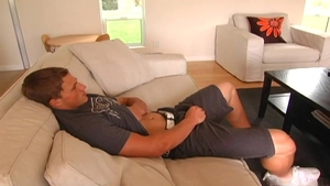 Marcus Mojo: Sitting Pretty While Stroking