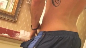 Next Door Male: More of This Hunk, Please!