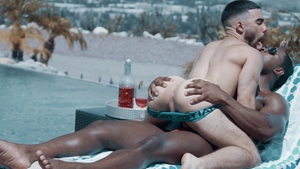 Noir Male: Spa Day Frenzy: Jackson and Suave Unleashed