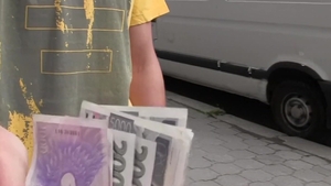 Czech Hunter: Bareback on the Waiting Benches