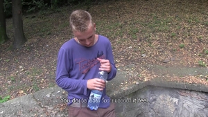 Czech Hunter: $1000 for Butt & Body: A Risky Proposition