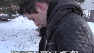 Czech Hunter: Warming Up In The Apartment