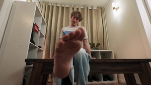 Men: Feet Fetish Fulfilled by Danny Fantasy