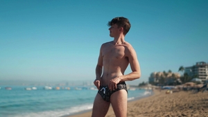 Men: Men Take A Vacation With Four Hotties