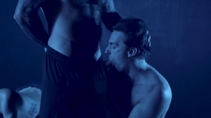 masqulin: Dark Yoga: Trainer Takes on Student