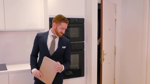 menatplay: A Ginger Hunk and a Bearded Colleague Get Intimate
