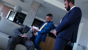 menatplay: Dani Swallows Xavi's Big Surprise in His Throat