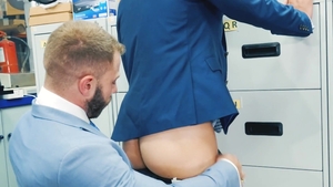 menatplay: Bastian's Hardworking Hands