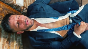 menatplay: Brako Iriarte's Power Play Seduction