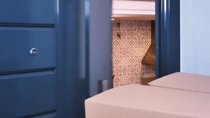 menatplay: A Fitting Affair Unfolds