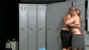 Men Over 30: Dustin Rides John Magnum's Big Cock Deep