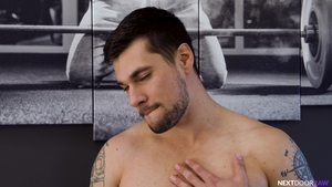 Next Door Raw: Amateur Aces Acrobatically Aligning