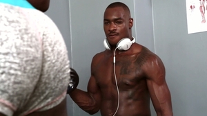 Next Door Studios: Sucking & Slurping in the Weight Room