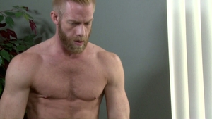 Men Over 30: Seduced by the Furry Hefty Beard