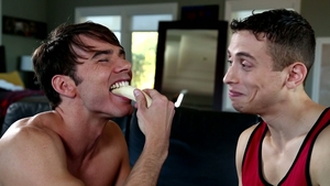 Next Door Buddies: Martin Mouth Magic