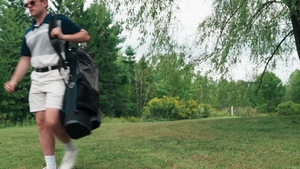 Bromo: Daddy's Wood Through The Bottom Prank