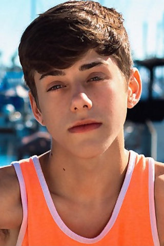 Joey Mills Joey Mills avatar